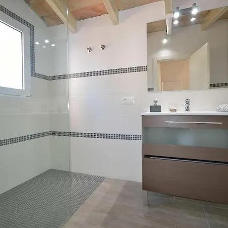 Les Oliveres By Sunvillas Mallorca פוינסה